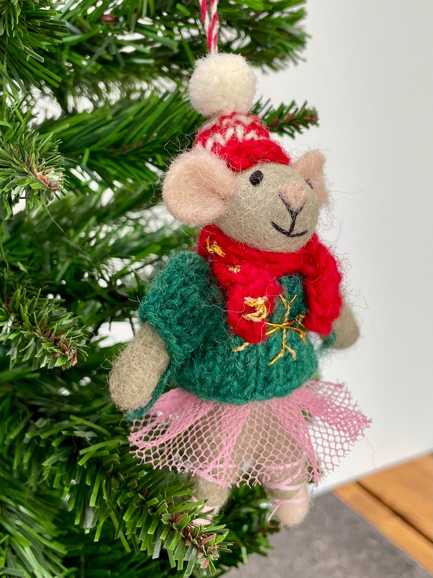 100 % Wool Mouse Christmas Decoration for tree.