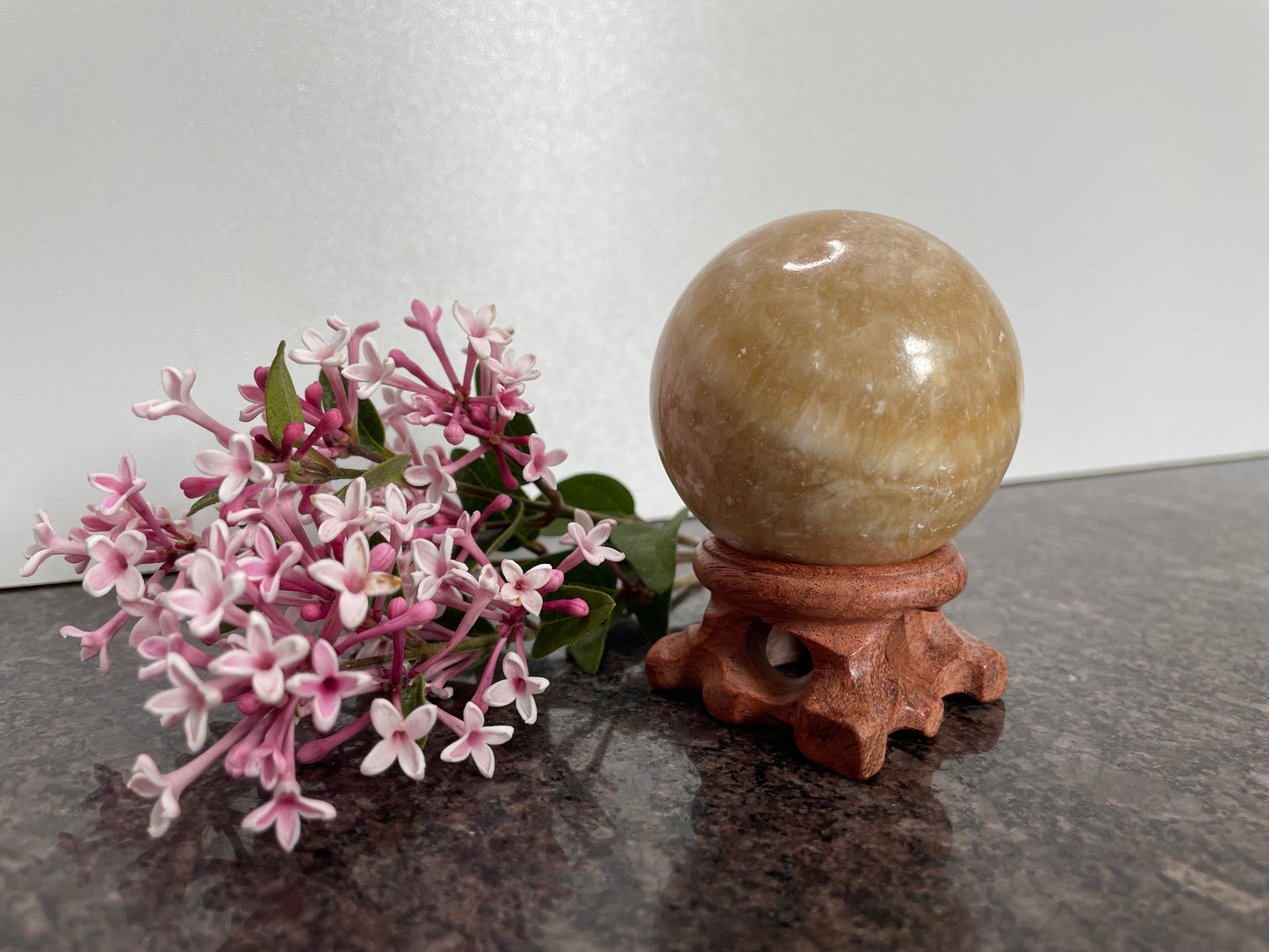 Honey Calcite Sphere - Spiritual healing crystal