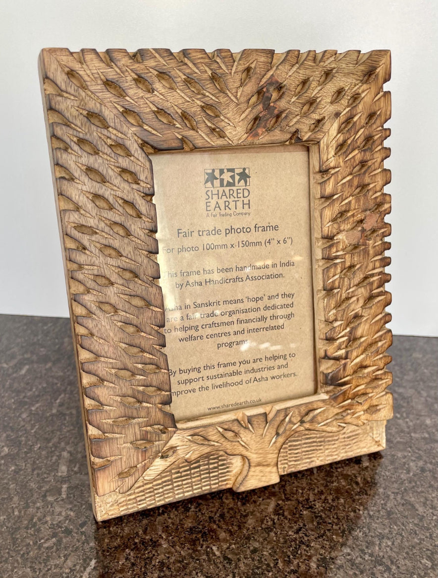 Solid Mango Wood Tree of Life Photo Frame 6x4 - Artisan home décor