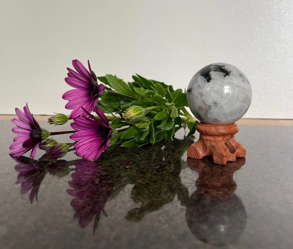 Small Wooden Crystal Sphere holder