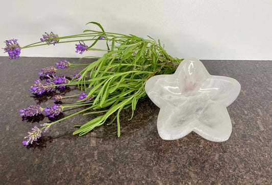 Star Shaped Selenite Bowl