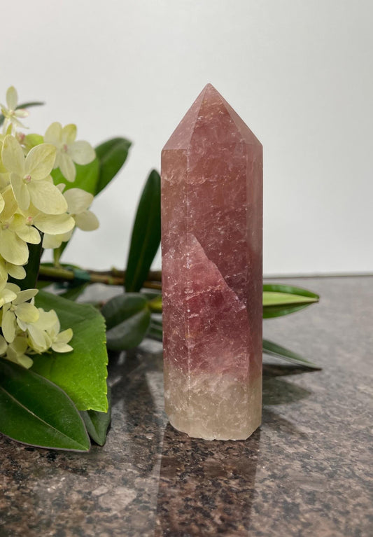 Strawberry Quartz Point - spiritual healing