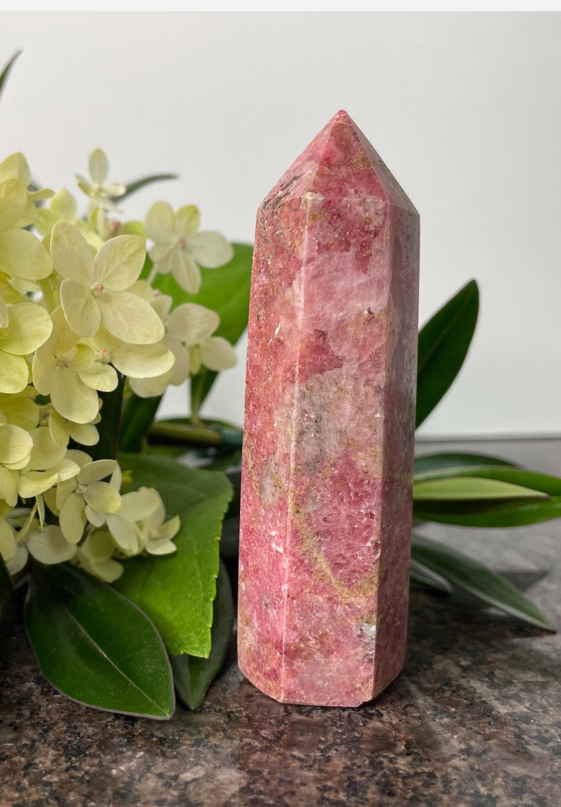 Strawberry Quartz point