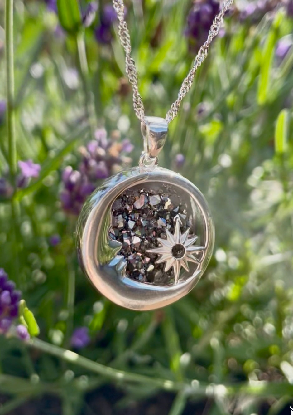 Silver Aura Amethyst Moon & Star Pendant (925 Silver) - Spiritual healing