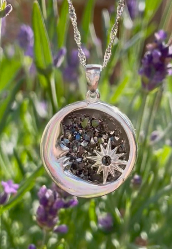Silver Aura Amethyst Moon & Star Pendant (925 Silver) - Spiritual healing